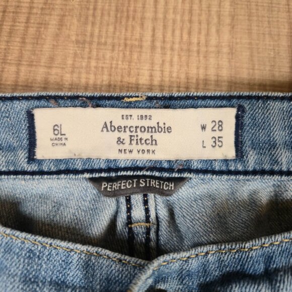 Abercrombie & Fitch Womens Perfect Stretch Jeans Size 6L Blue Flare Leg Denim - Picture 3 of 14